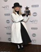 poster_afi-life-achievement-award-a-tribute-to-diane-keaton_tt7083600.jpg Free Download