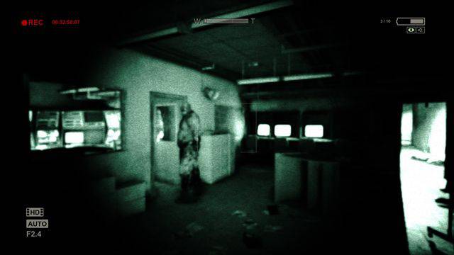 Outlast Whistleblower screenshots