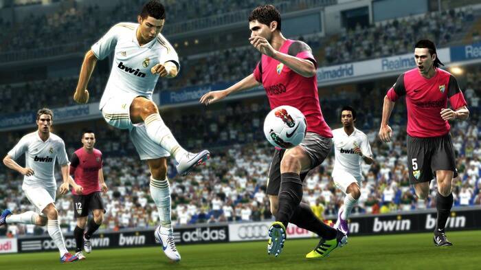 Pro Evolution Soccer 2013 screenshots